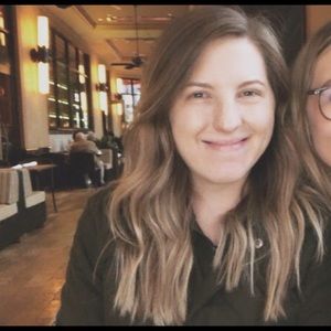 Meet your Posher, Lori